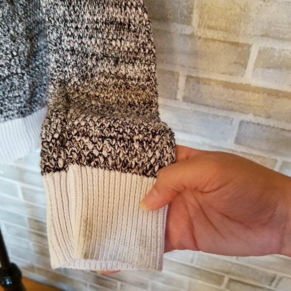 Peruna Sweater Color Black and Cream.!!. - Picture 12 of 15